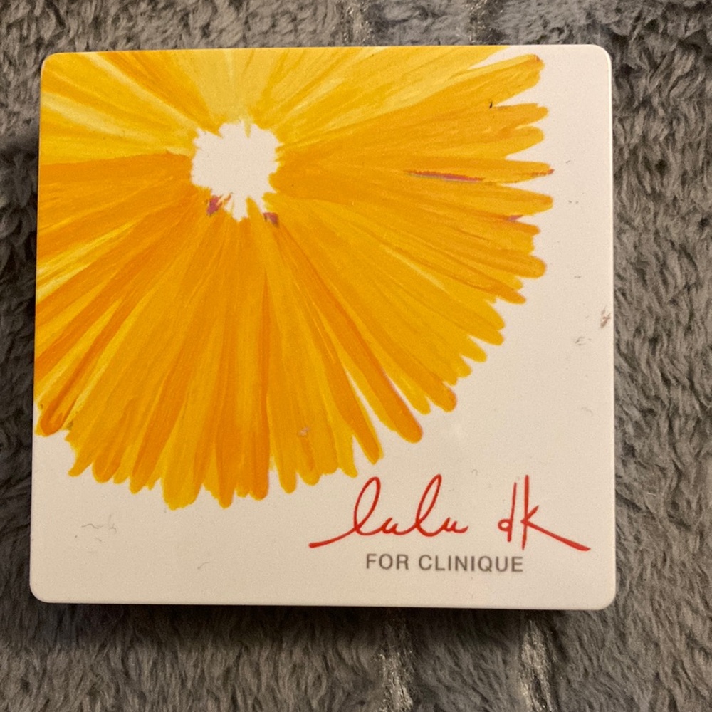 Clinique  LuLu DK